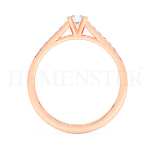 Anillo de compromiso de oro rosa con diamantes