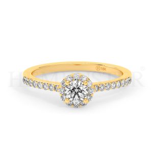 Anillo de compromiso de oro con diamantes