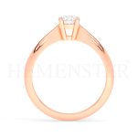 Anillo de compromiso de oro rosa con diamantes