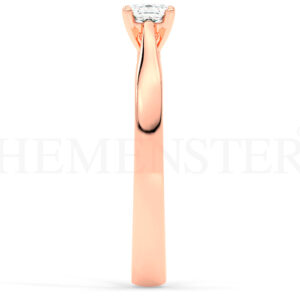 Anillo de compromiso de oro Rosa con diamantes