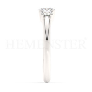 Anillos de compromiso con diamantes certificados