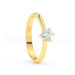 Anillo de compromiso de oro con diamantes