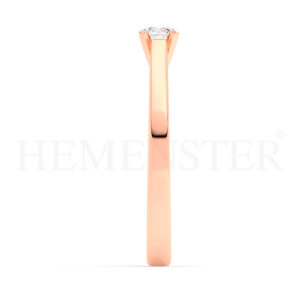 Anillo de compromiso de oro rosa con diamantes