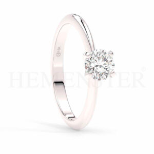 Anillo de compromiso de oro blanco con diamantes