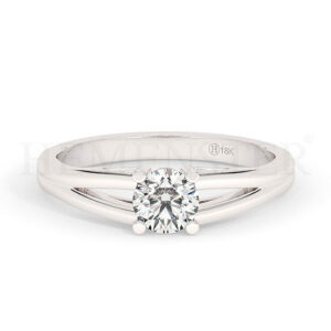 Anillos de compromiso de oro con diamantes