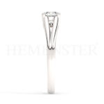Anillos de compromiso de oro con diamantes