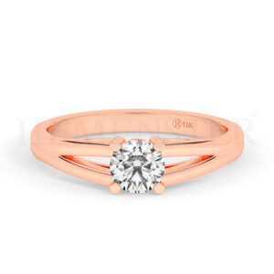 Anillos de compromiso de oro con diamantes