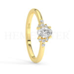 Anillos de compromiso de oro con diamantes