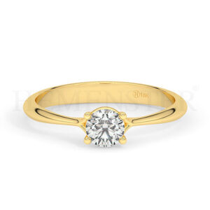 Anillos de compromiso de oro con diamantes