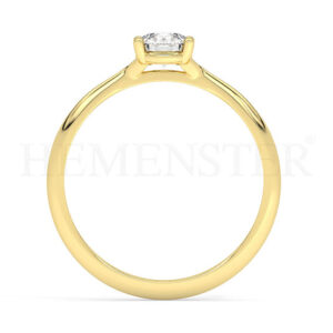 Anillos de compromiso de oro con diamantes