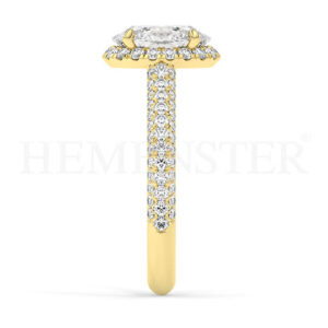 Anillos de compromiso de oro con diamantes