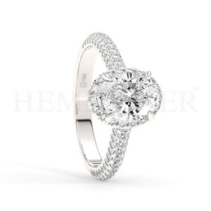 Anillos de compromiso de oro con diamantes