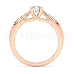 Anillos de compromiso de oro con diamantes