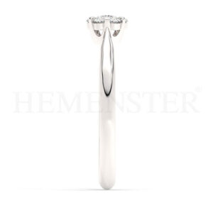 Anillos de compromiso con diamantes