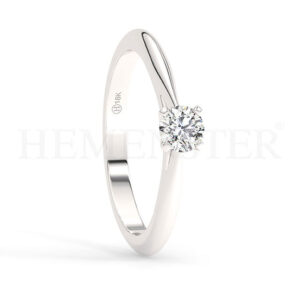 Anillos de compromiso de oro con diamantes