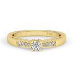 Anillos de compromiso de oro con diamantes