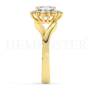 Anillos de compromiso de oro con diamantes