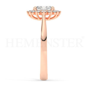 Anillos de compromiso de oro con diamantes