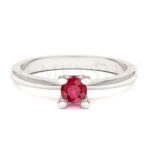 Anillos de compromiso con gemas de color