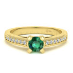 Anillos de compromiso con gemas de color