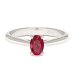 Anillos de compromiso con gemas de color