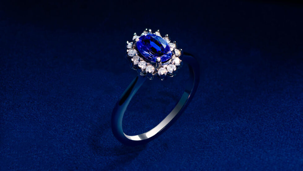 ANILLO-DE-COMPROMISO-CON-TANZANITA