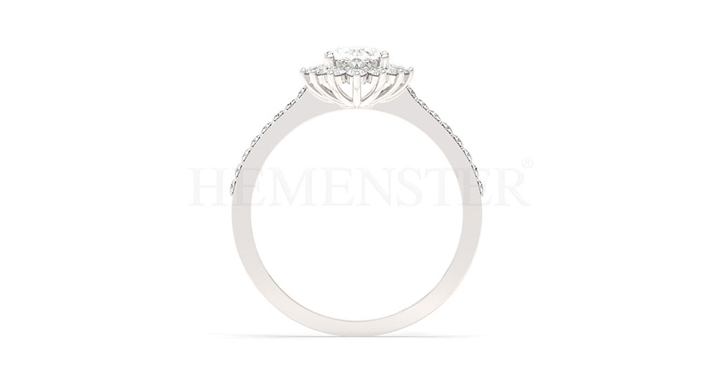 Anillo de oro con diamantes