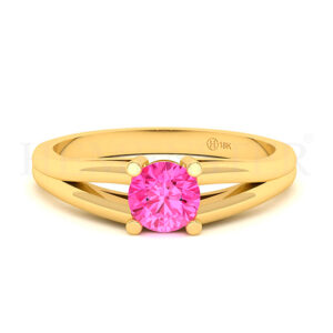 Anillo de oro con gemas de colores