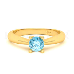 Anillo de oro con gemas de colores