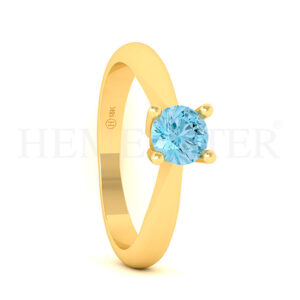 Anillo de oro con gemas de colores