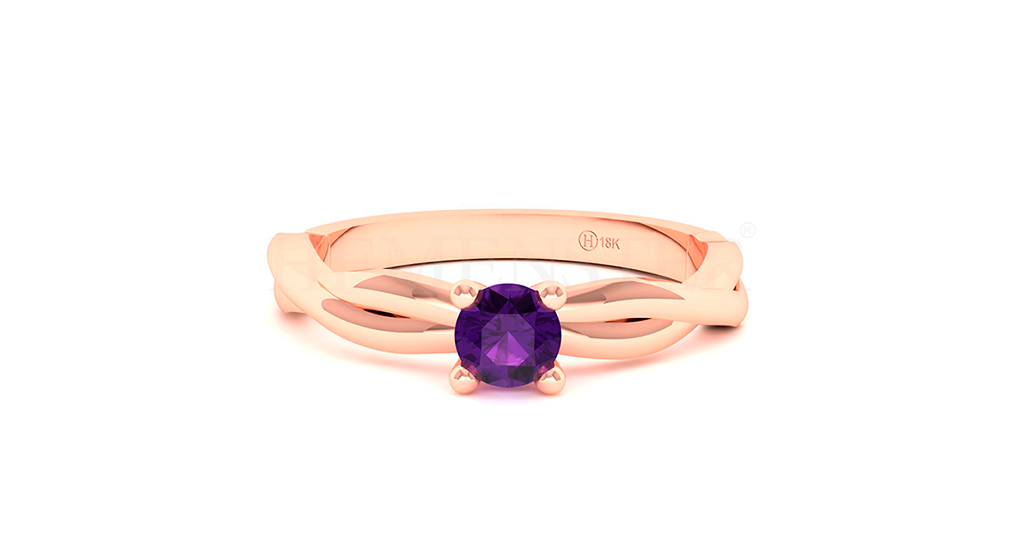 Anillo de oro con gemas de colores