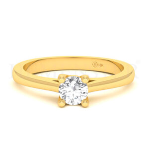 Anillo de oro con gemas de colores