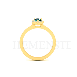 anillo de oro con esmeralda y diamantes