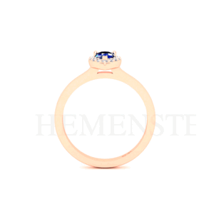 Anillo de oro con zafiro